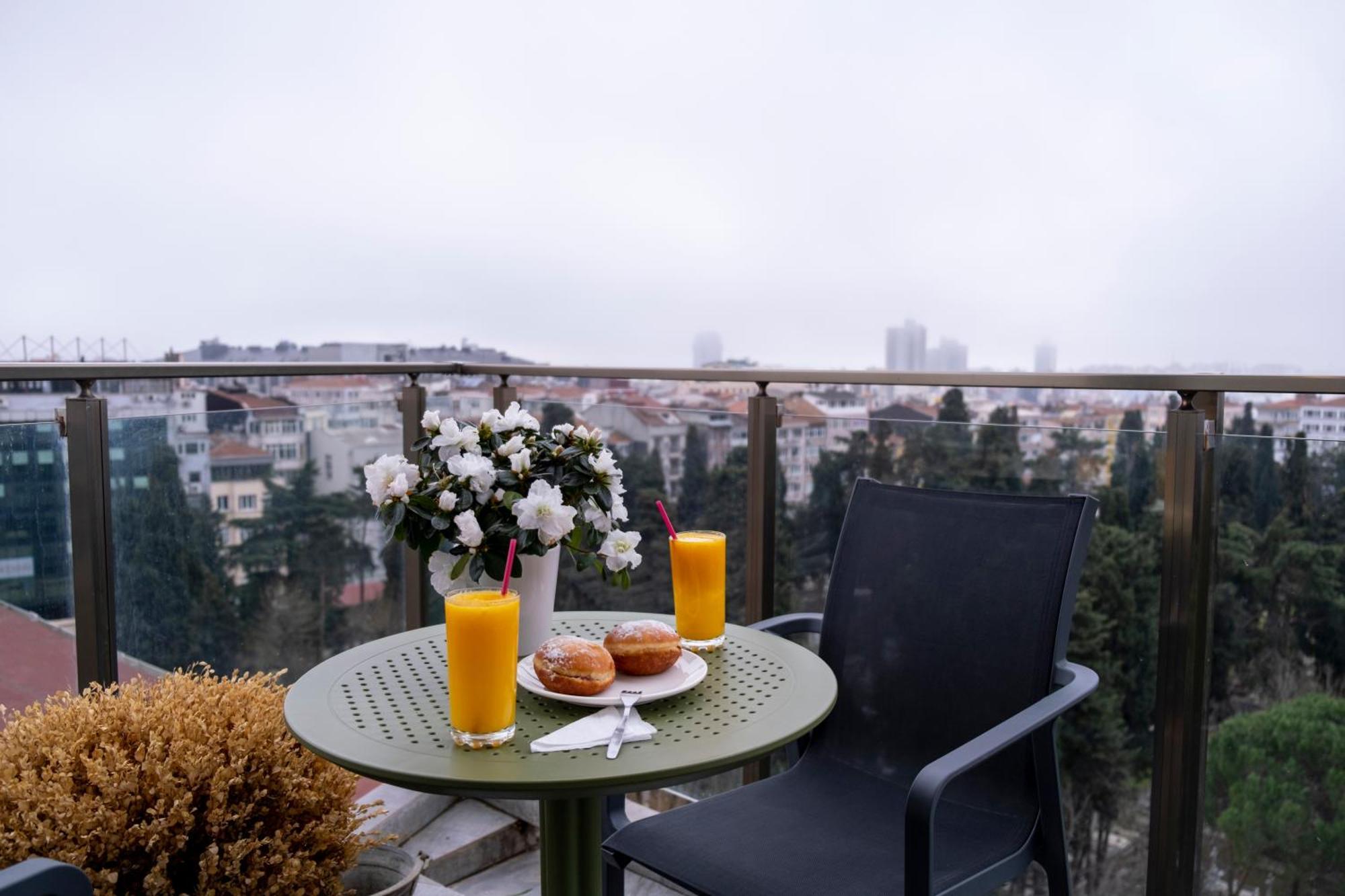 Numi Hotel Istanbul Exterior photo