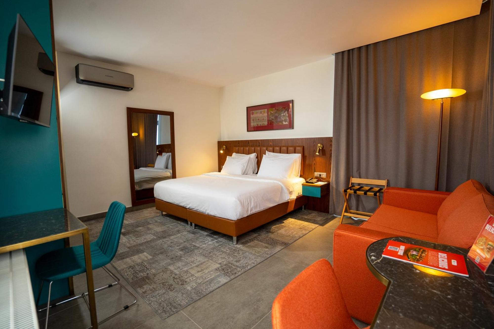 Numi Hotel Istanbul Exterior photo